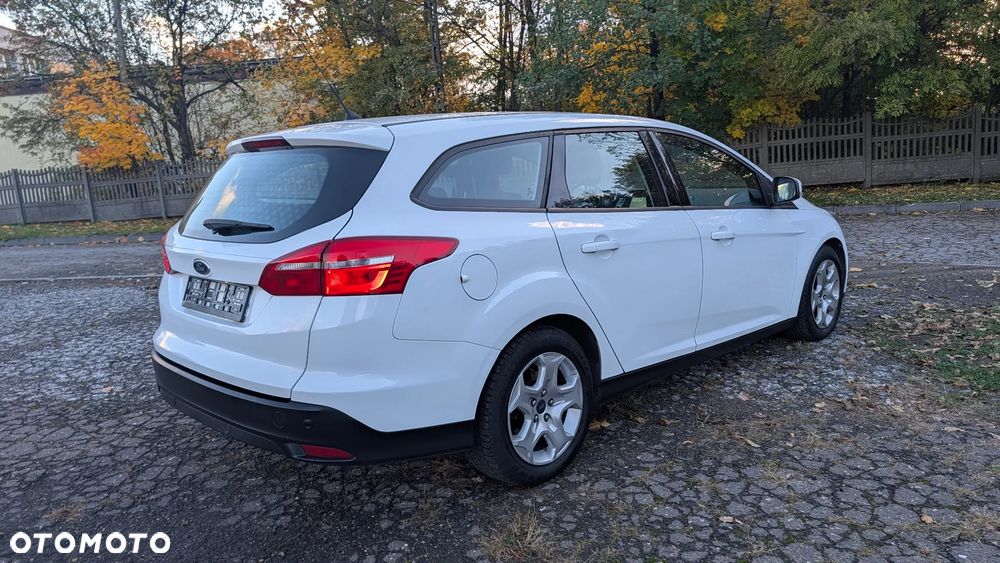 Ford Focus 1.6 FF Trend - 4