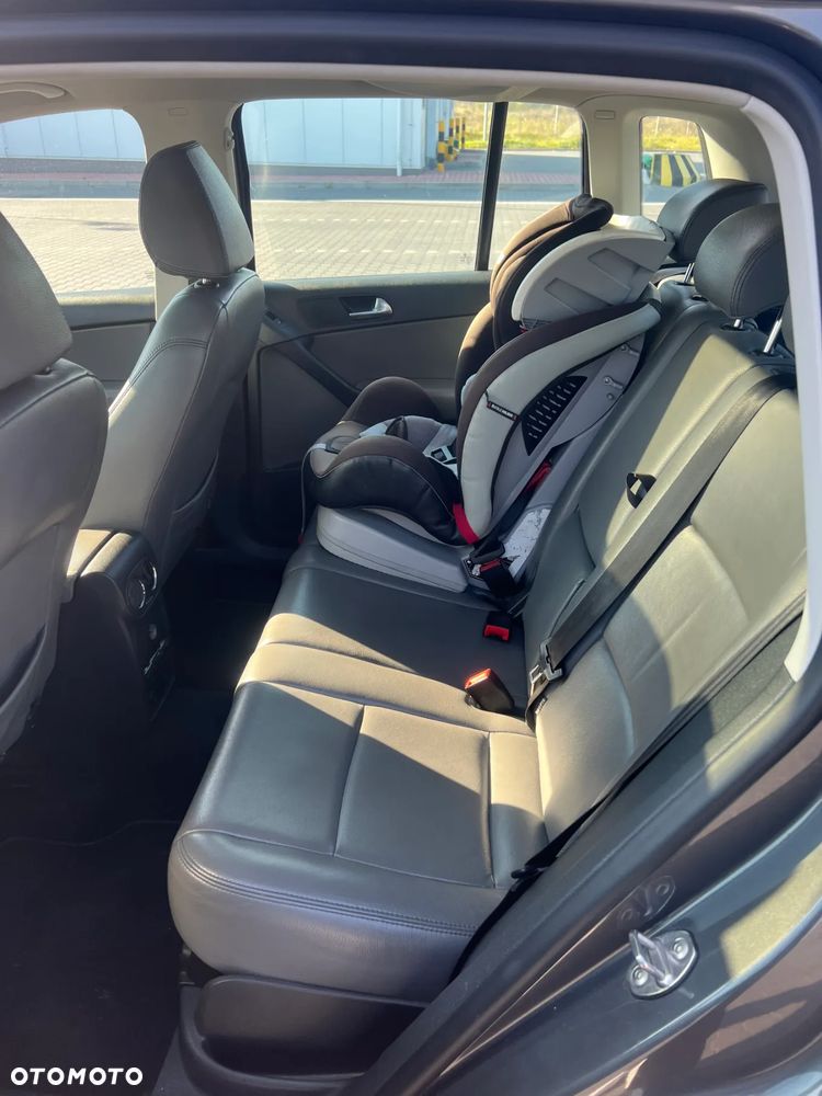 Volkswagen Tiguan 2.0 TDI Perfectline - 11
