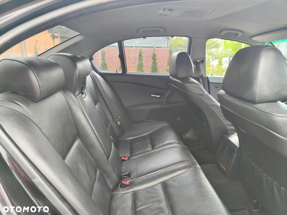 BMW Seria 5 530d - 11