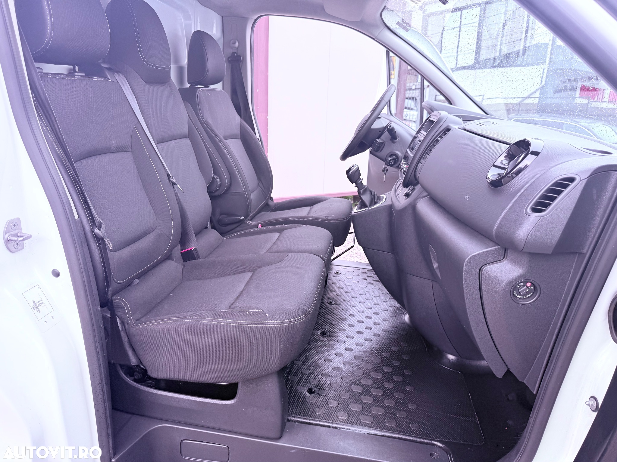 Renault Trafic ENERGY 1.6 dCi 120 Start & Stop Combi L1H1 Expression - 25