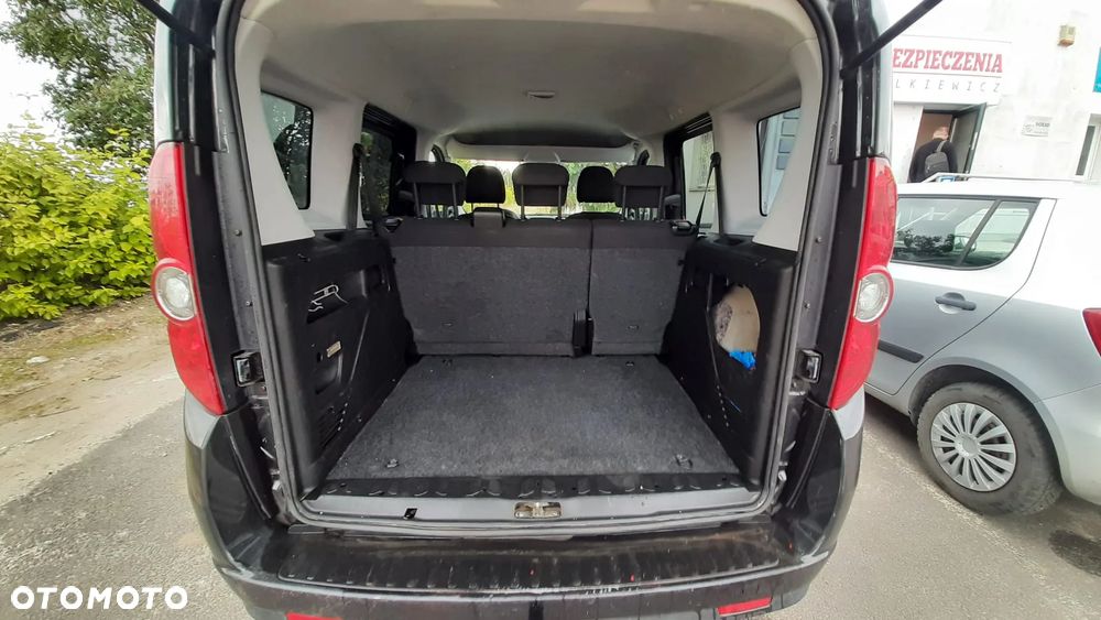 Fiat Doblo 1.4 16V Active - 8