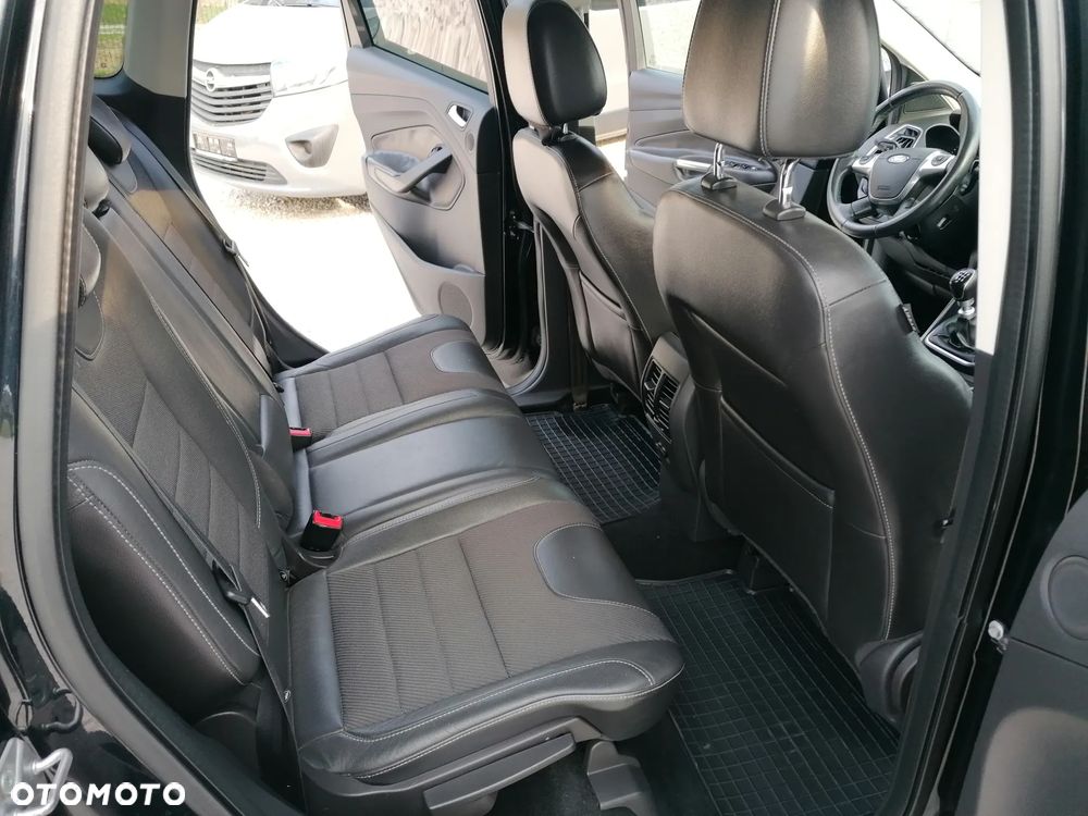 Ford Kuga 2.0 TDCi Titanium - 27