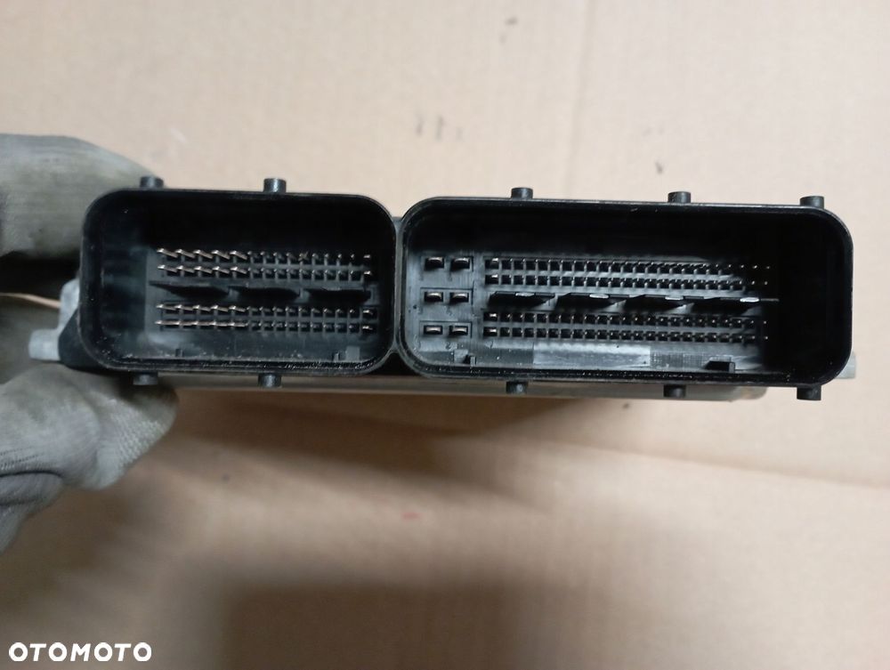 VW SCIROCCO KOMPUTER STEROWNIK SILNIKA 03C906026AA - 4