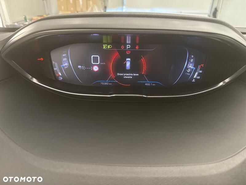 Peugeot 5008 - 14