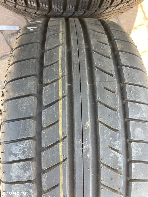 Bridgestone Expedia S-01 225/45/17