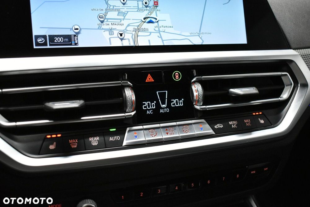 BMW Seria 3 - 16