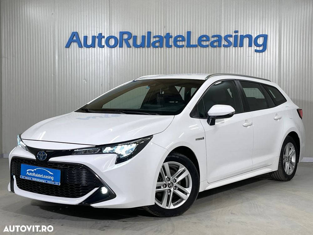 Toyota Corolla 1.8 Hybrid Business Edition - 1