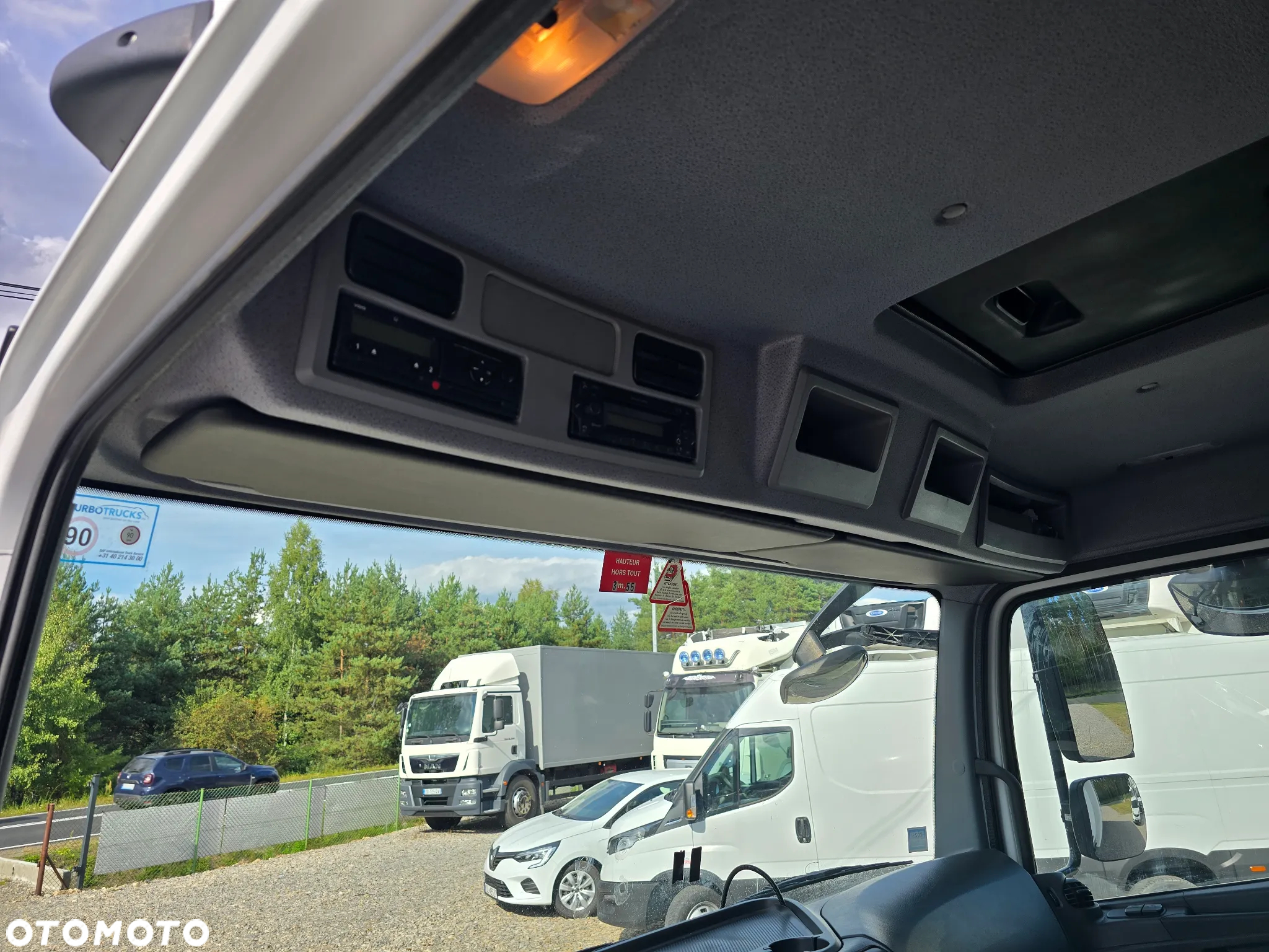 Mercedes-Benz ATEGO - 15
