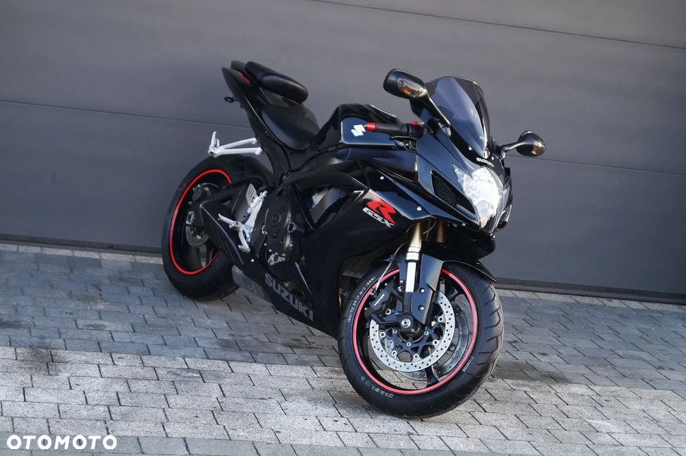Suzuki GSX-R - 1