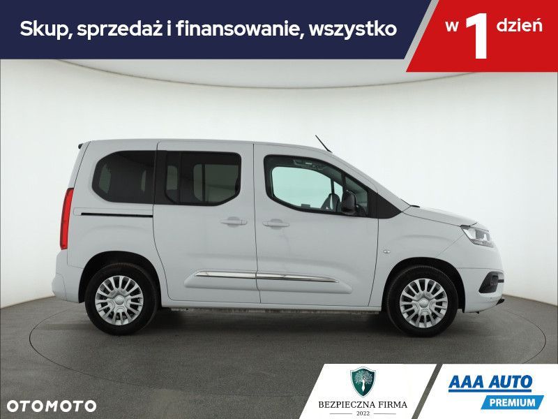 Toyota Proace City Verso - 8