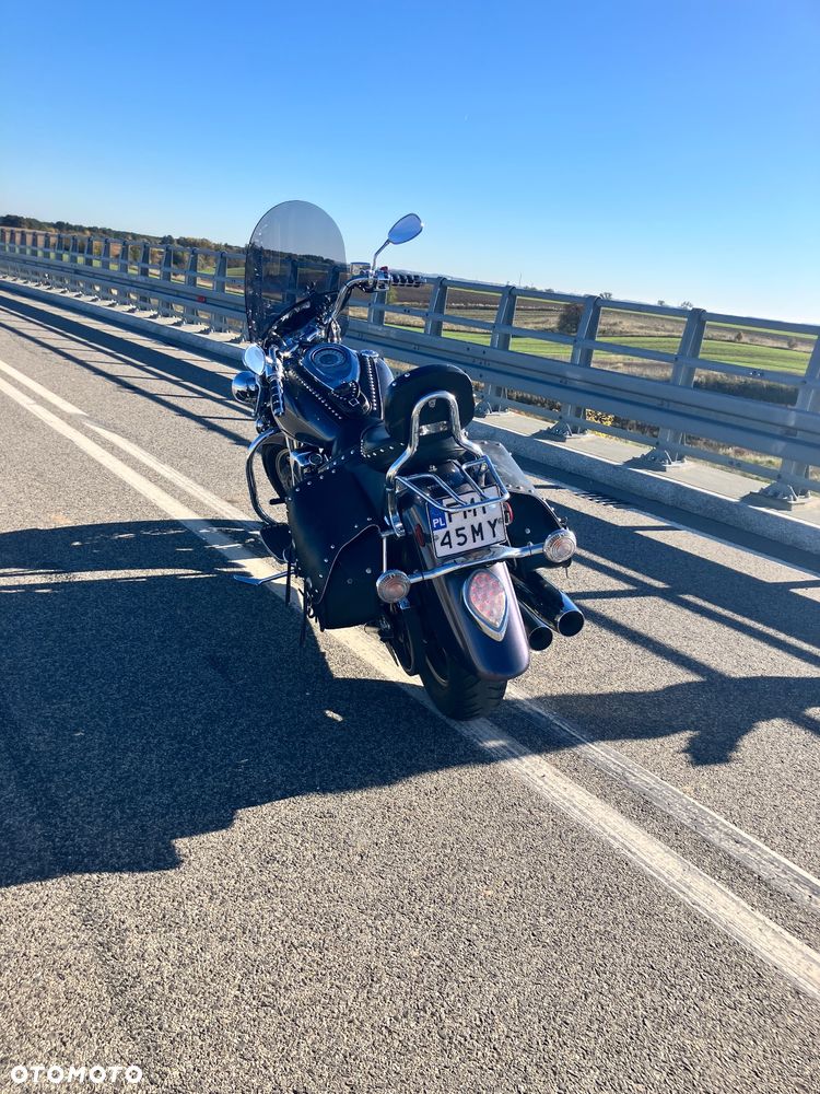 Yamaha Road Star - 9