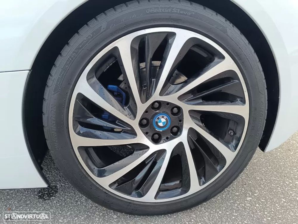 BMW i8 Standard - 18