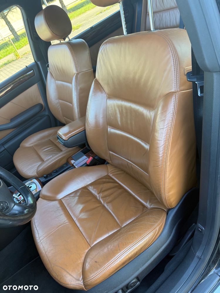 Audi A6 Allroad - 28