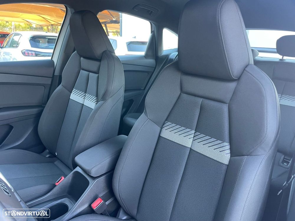 Audi Q4 Sportback e-tron - 9