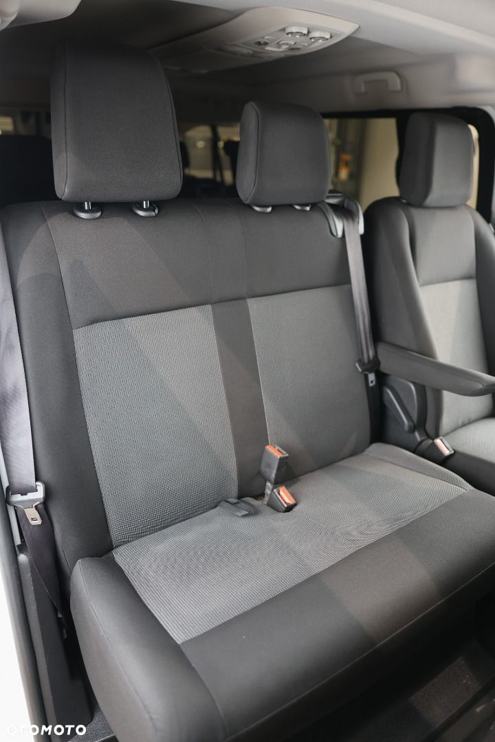 Toyota Proace Verso - 30
