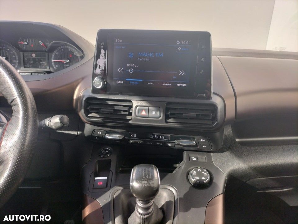 Peugeot Rifter - 10