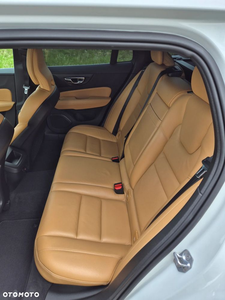 Volvo V60 D4 SCR Inscription - 21