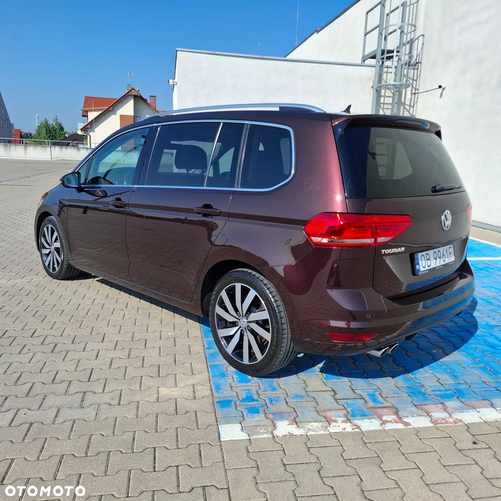 Volkswagen Touran - 3