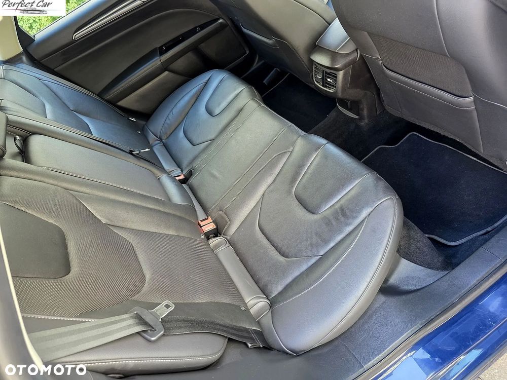 Ford Mondeo SW 2.0 Hybrid Executive Plus - 23