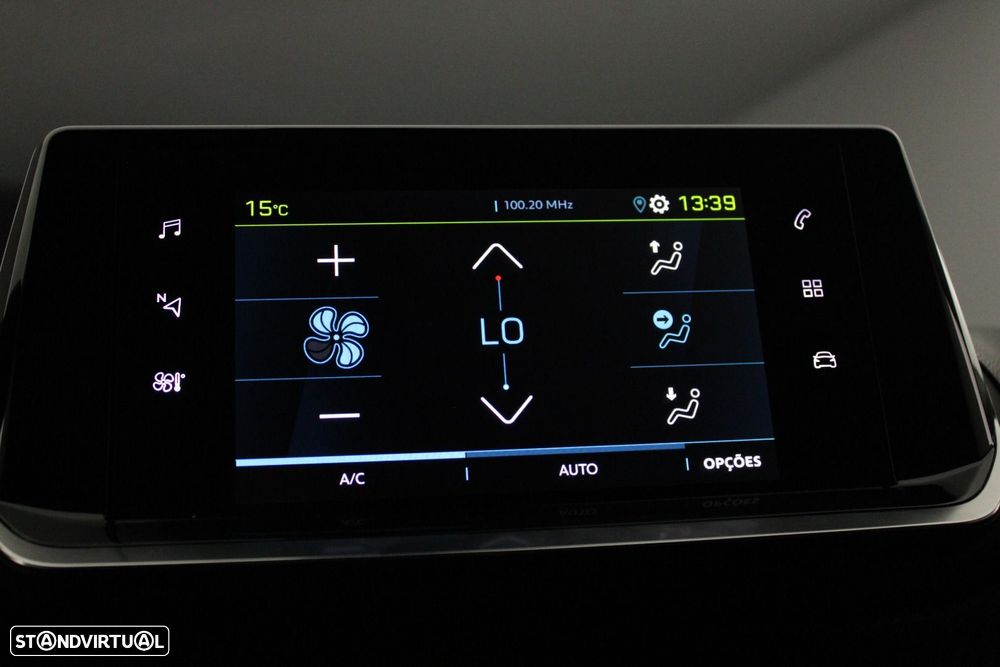 Peugeot e-2008 50 kWh Allure Pack - 17