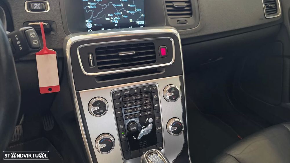 Volvo V60 2.0 D4 VOR - 47