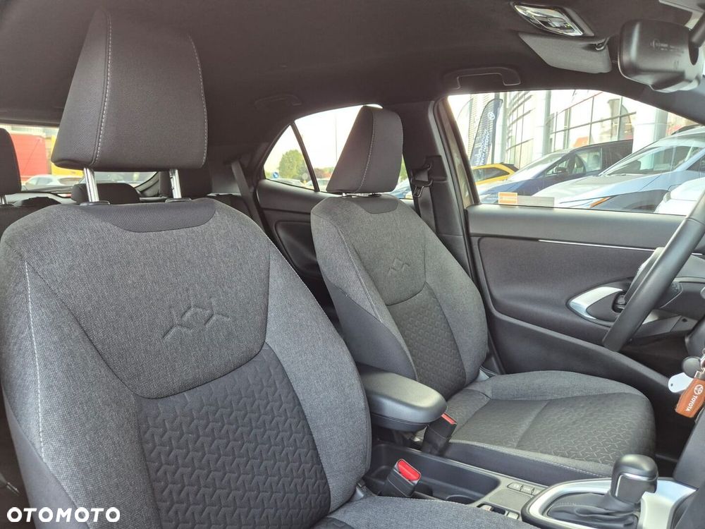 Toyota Yaris Cross Hybrid 1.5 Comfort - 15