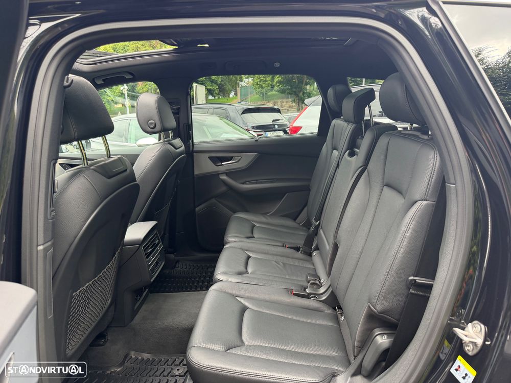 Audi Q7 - 19