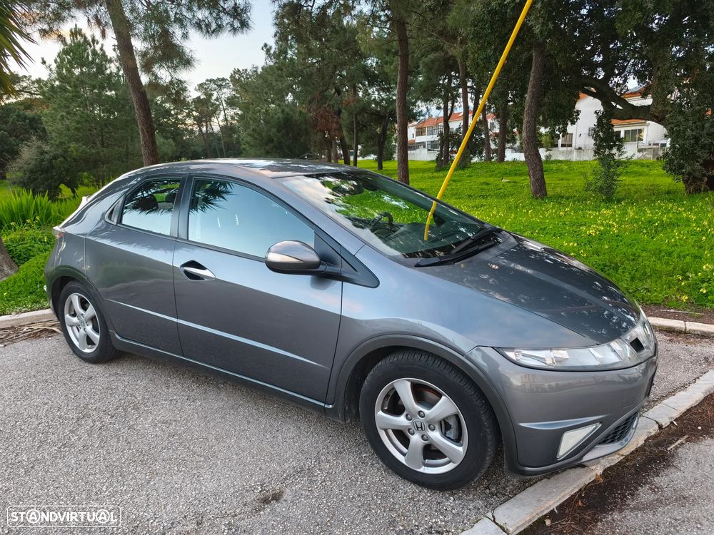Honda Civic 1.4 i-VTEC Elegance - 15