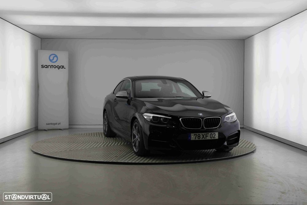 BMW M240i Auto - 27
