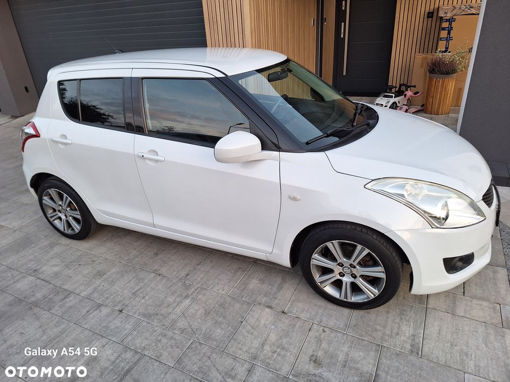 Suzuki Swift - 2
