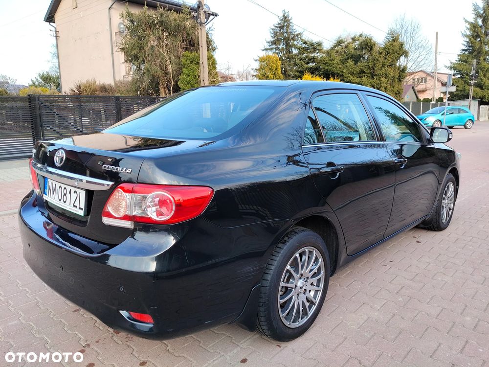 Toyota Corolla 1.6 Premium - 3