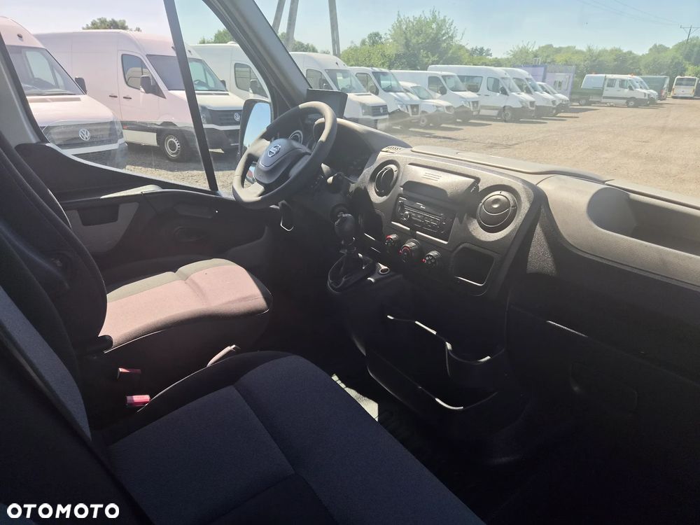 Nissan Nv 400 master zabudową warsztatową klima - 9