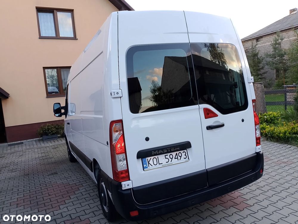 Renault Master - 24