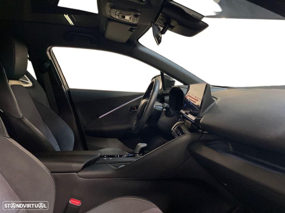 Toyota C-HR - 6