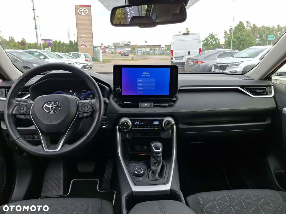 Toyota RAV4 - 11