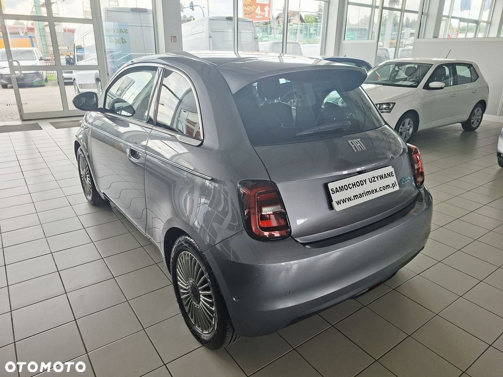 Fiat 500e - 4