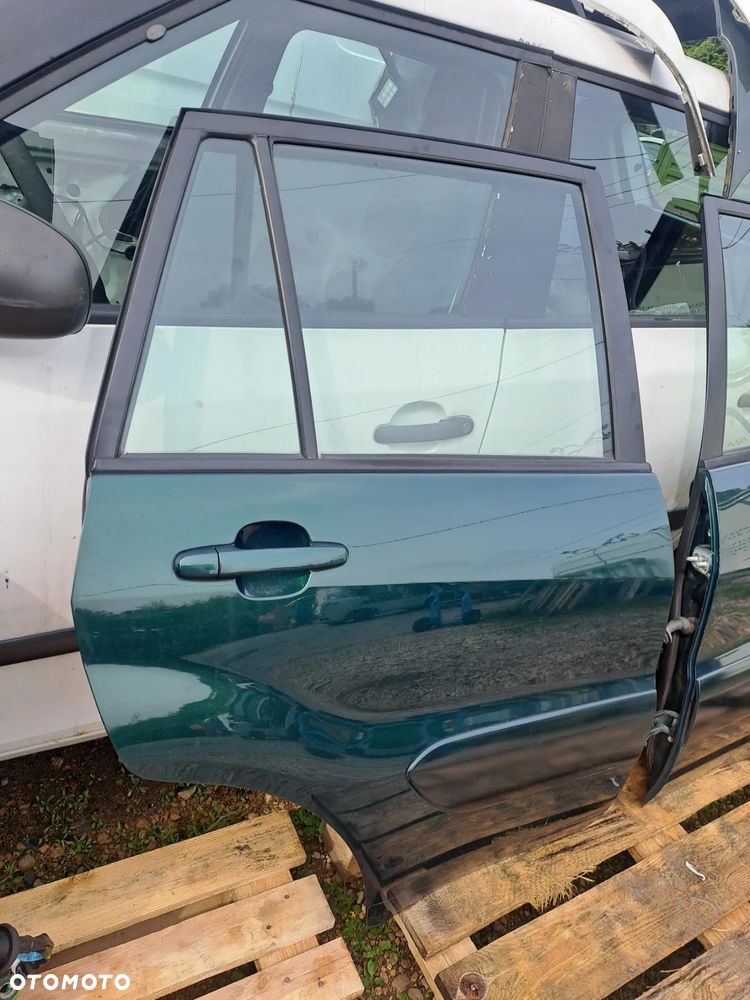 Toyota Rav 4 II 5D drzwi błotniki klapa kod lakieru 6R4 bez korozji - 7