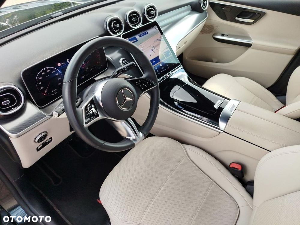 Mercedes-Benz GLC - 11
