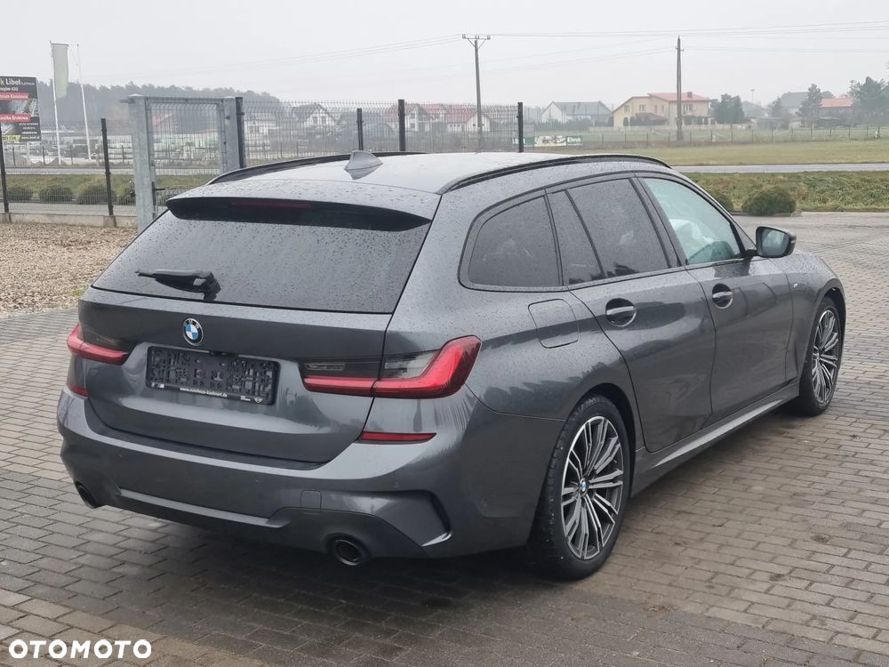 BMW Seria 3 320d M Sport Shadow - 7