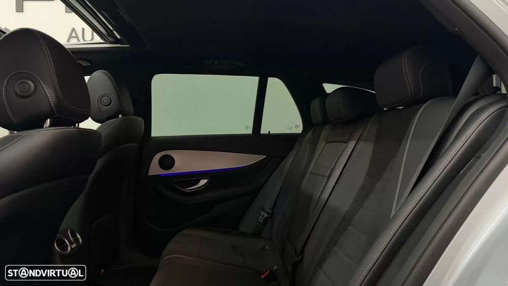 Mercedes-Benz E 300 e AMG Line - 43