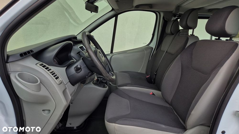 Opel Vivaro L2H1 2.9t Edition - 18