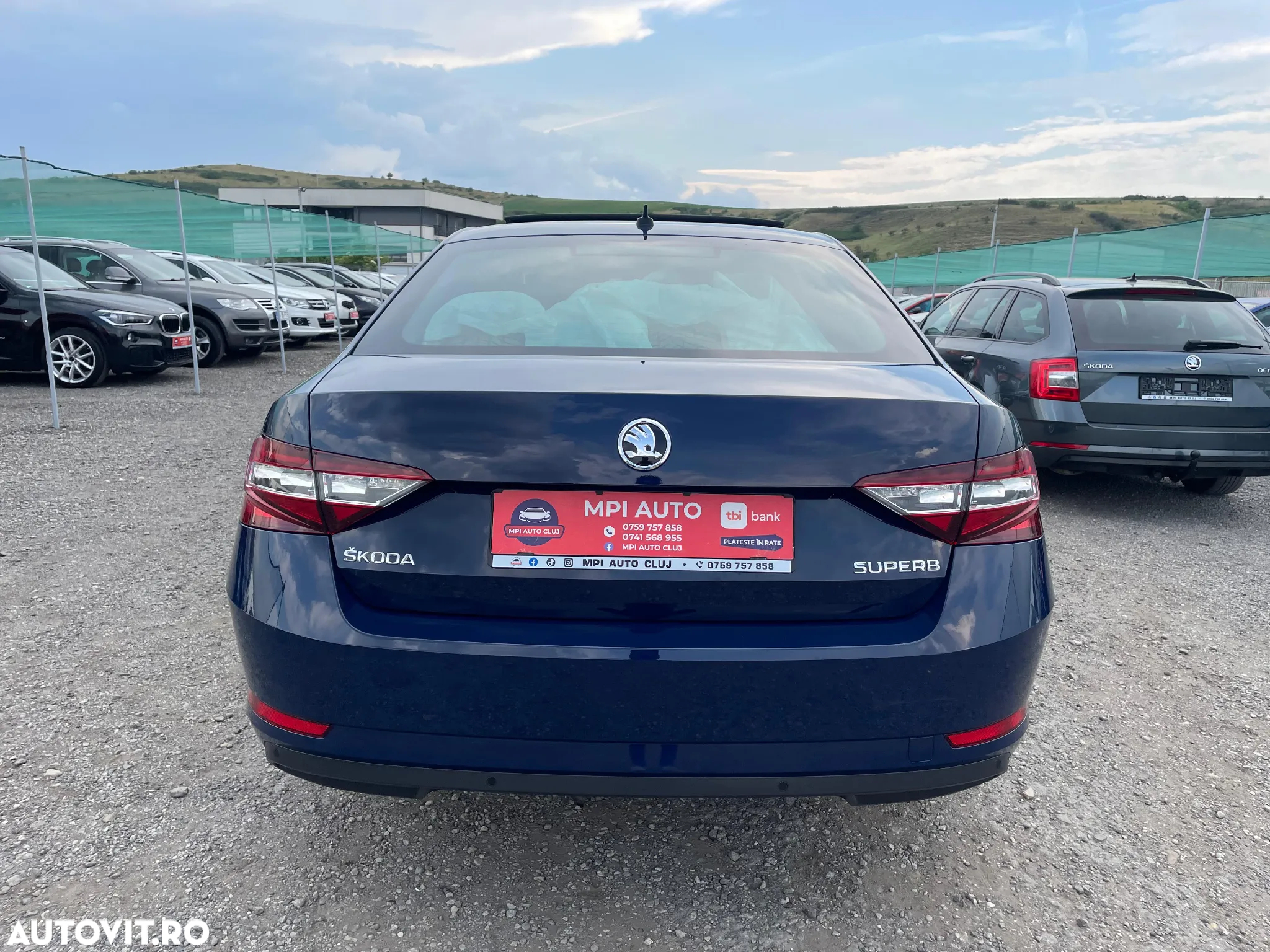 Skoda Superb 2.0 TDI DSG Style - 9