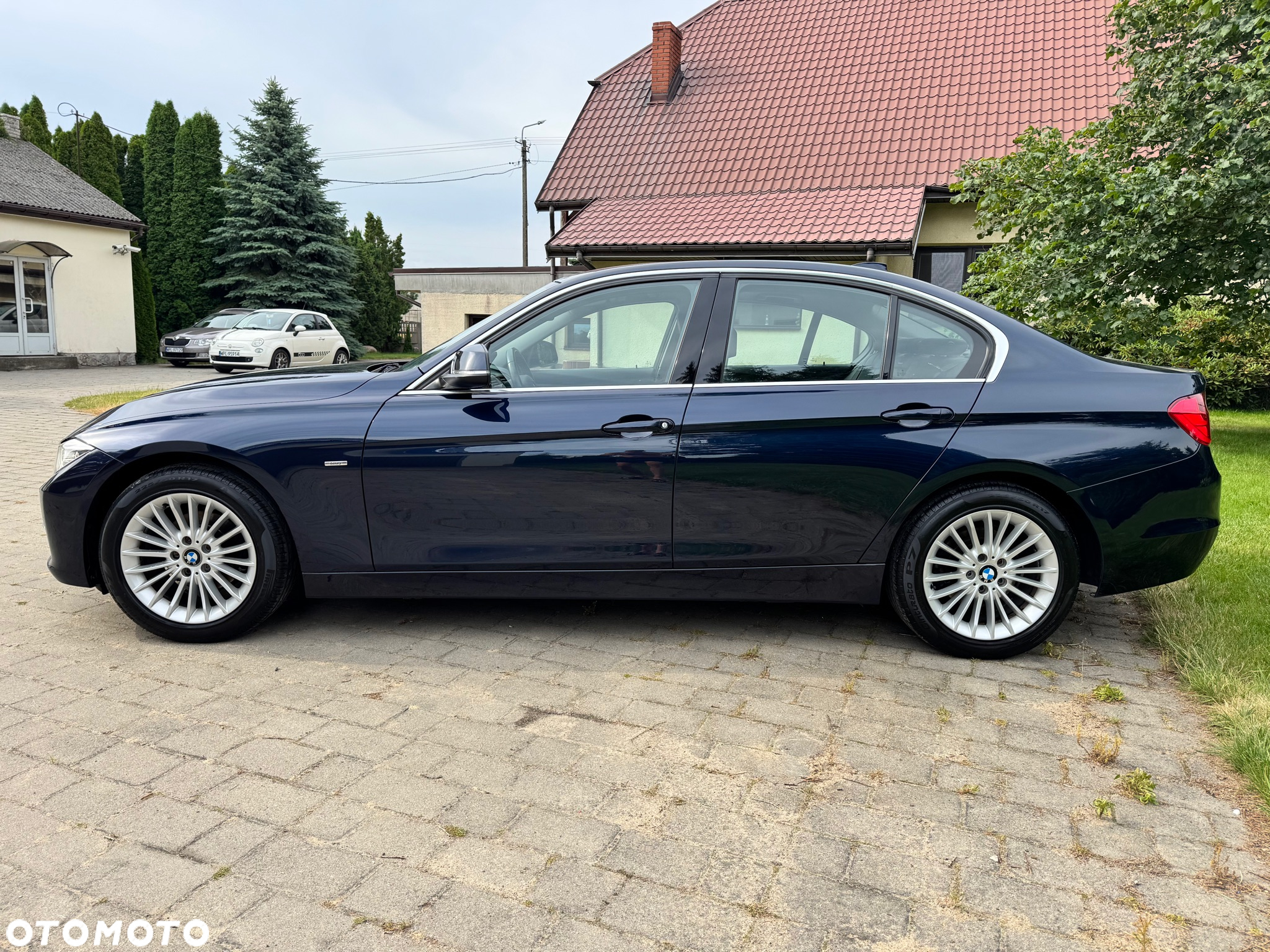 BMW Seria 3 318d Luxury Line - 3