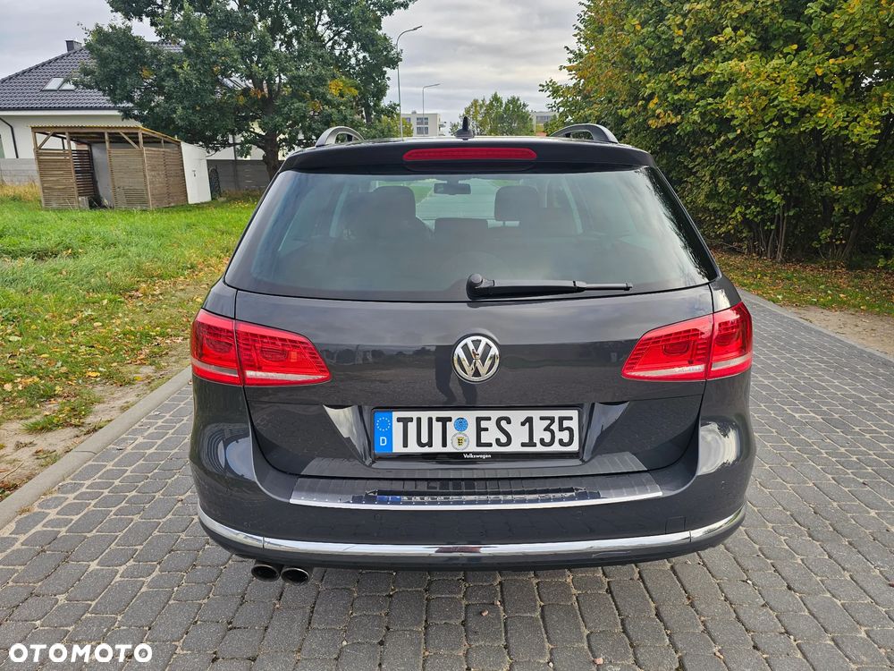 Volkswagen Passat - 5