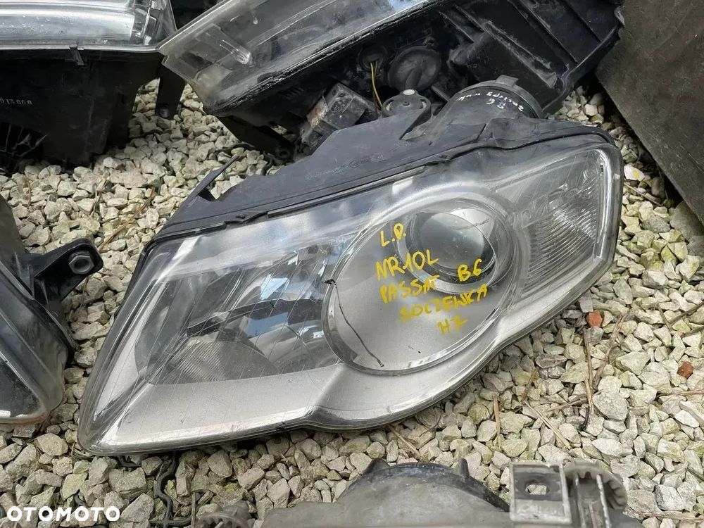 VW REFLEKTOR LEWE PRAWE VOLKSWAGEN REFLEKTORY LAMPA LAMPY OPRAWKA ŻARÓWKI - 17