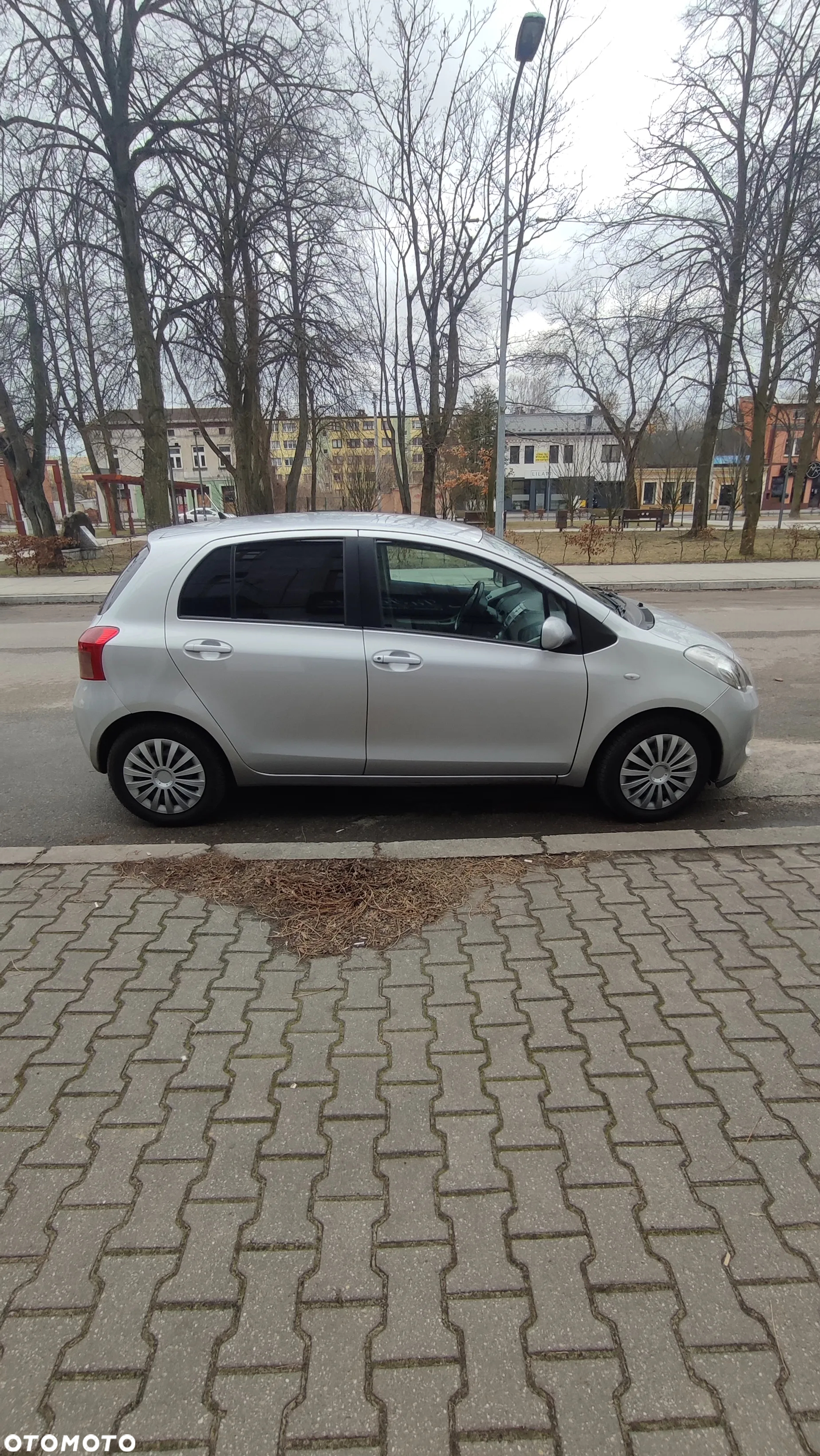 Toyota Yaris 1.3 Luna A/C - 14