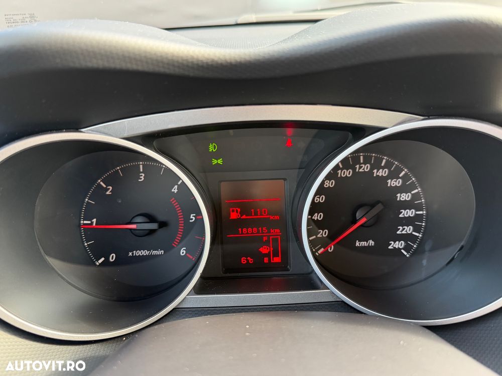 Mitsubishi Outlander - 19