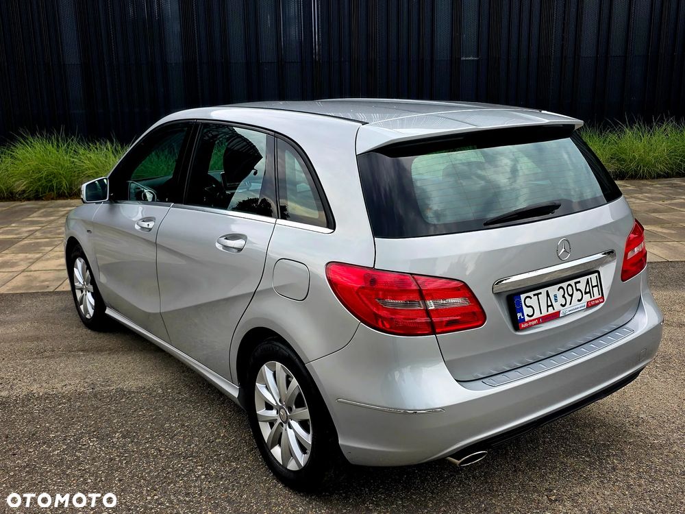 Mercedes-Benz Klasa B 180 (BlueEFFICIENCY) - 7