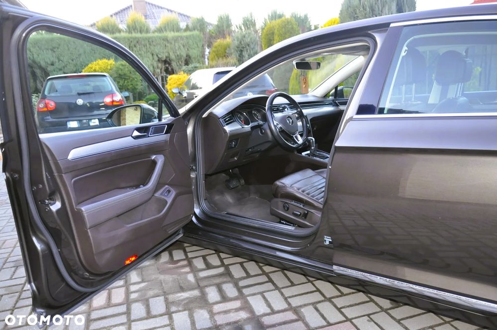 Volkswagen Passat 2.0 TDI BMT Highline DSG - 15