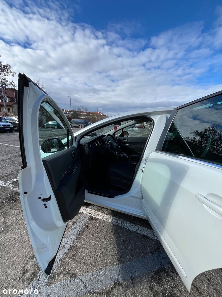 Peugeot 5008 1.6 HDi Style 7os - 20